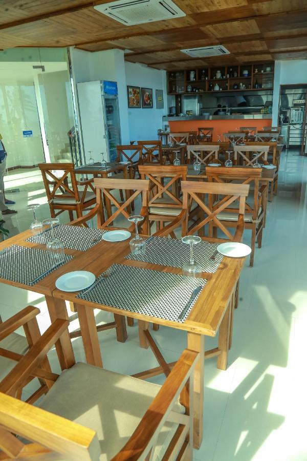 Oceanfront Galle Apartment L4-10 외부 사진