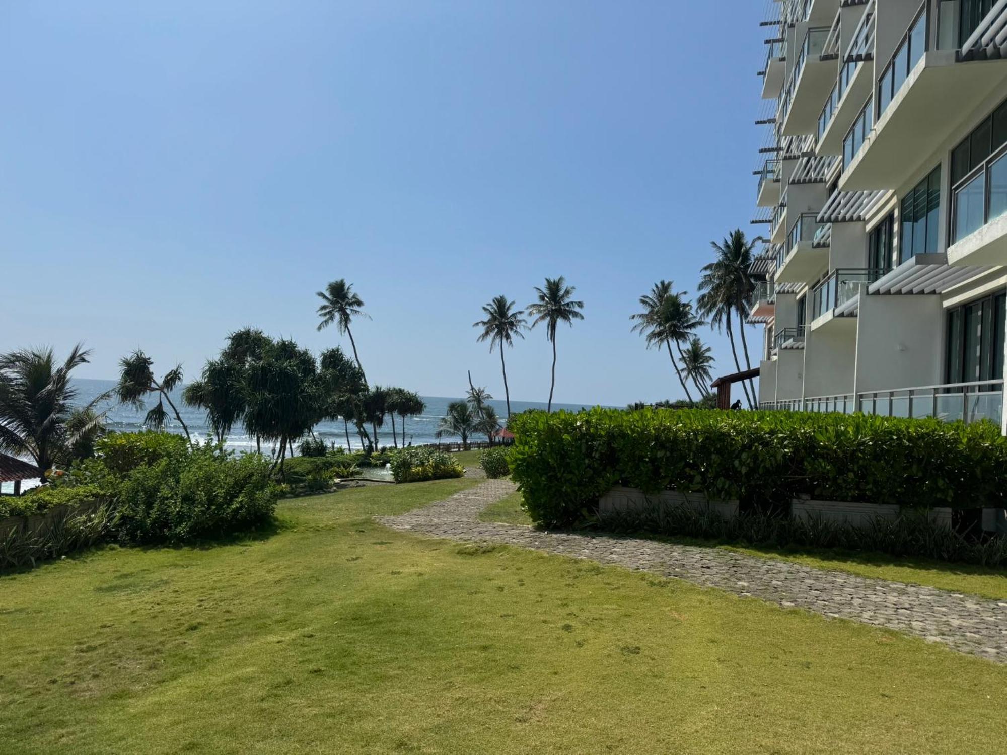 Oceanfront Galle Apartment L4-10 외부 사진